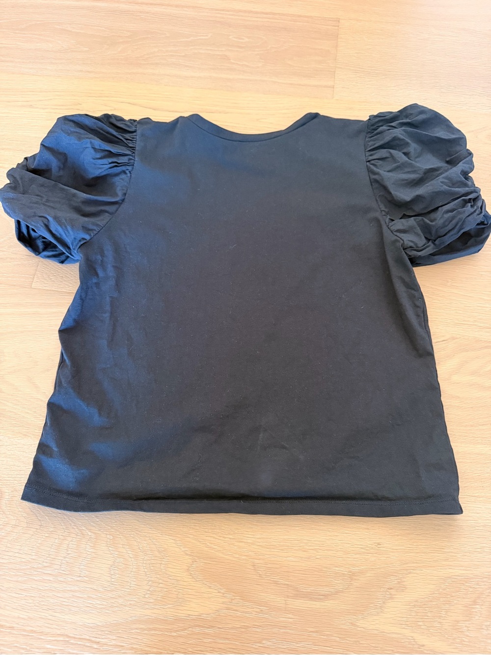 Puff-Sleeve Cotton Tee - Black - Picture 4 of 8